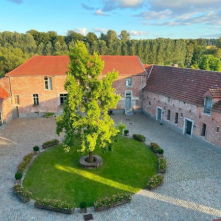 Готель Relais De L'Empereur Genappe Екстер'єр фото